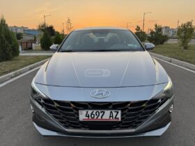 Hyundai 2022 Elantra